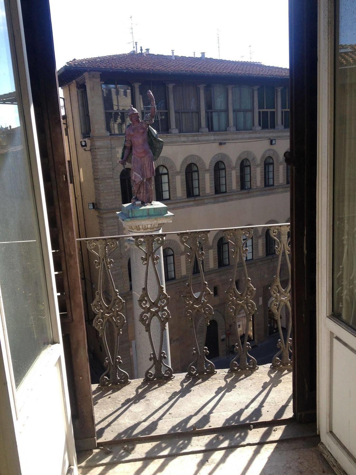 Tornabuoni View Frühstückspension 3*